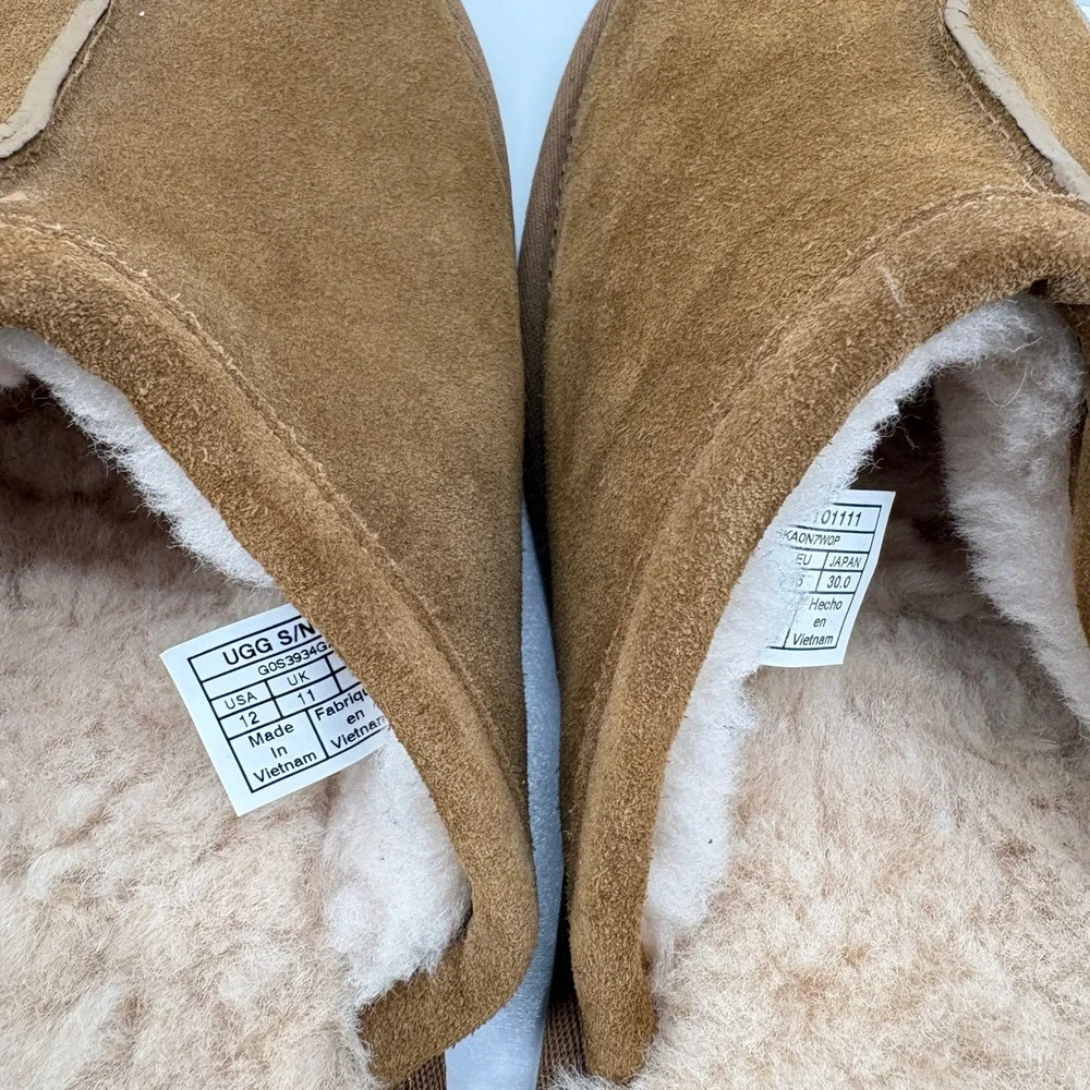 UGG Scuff Suede Slippers Chestnut Brown Sheepskin Lining Mens 12 1101111 Comfy